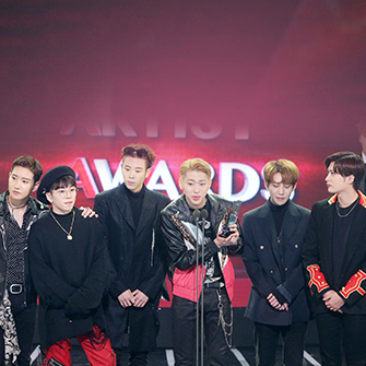 BlockB