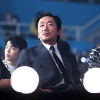 Ha Jung Woo