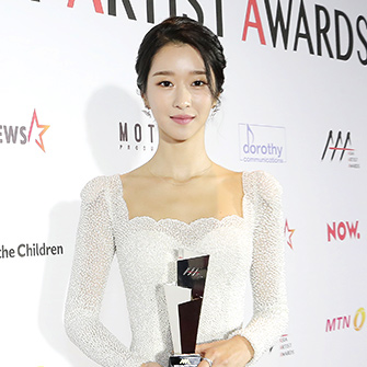 Seo Yea Ji
