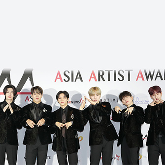 MONSTA X