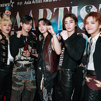 보이넥스트도어