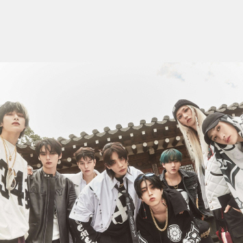 Stray Kids